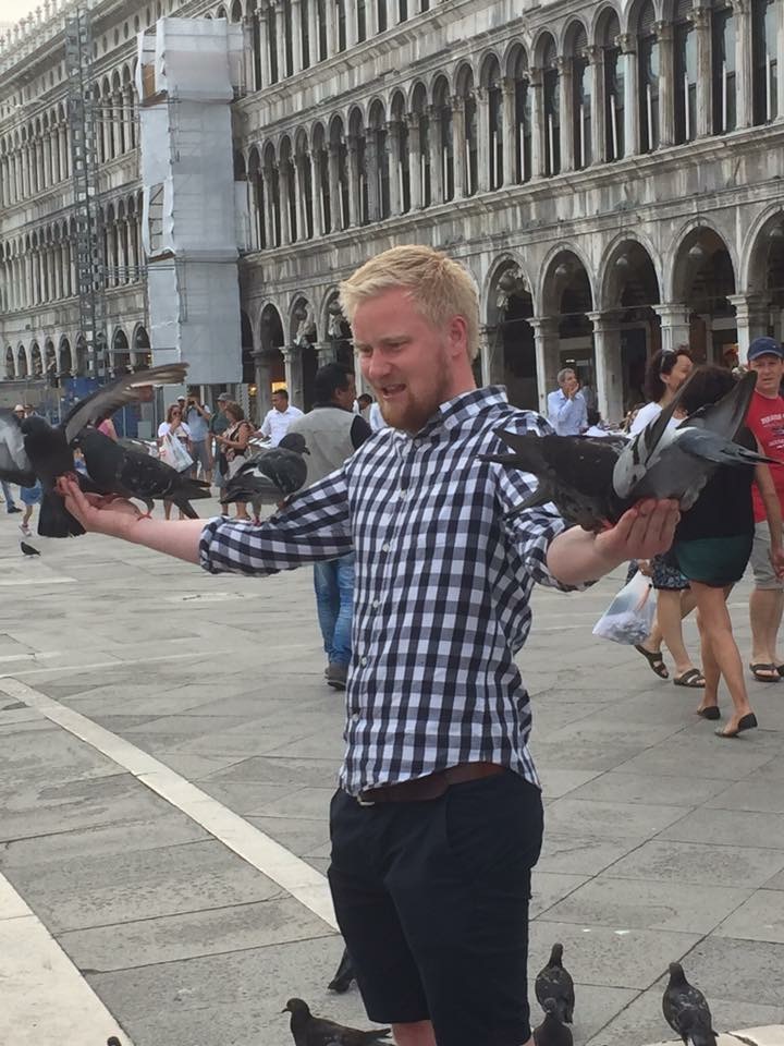 Hold a Bird - The Ultimate Bucket List