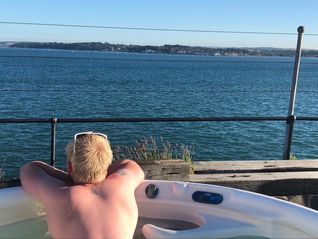 Stay on No Man's Land in the Solent - The Ultimate Bucket List